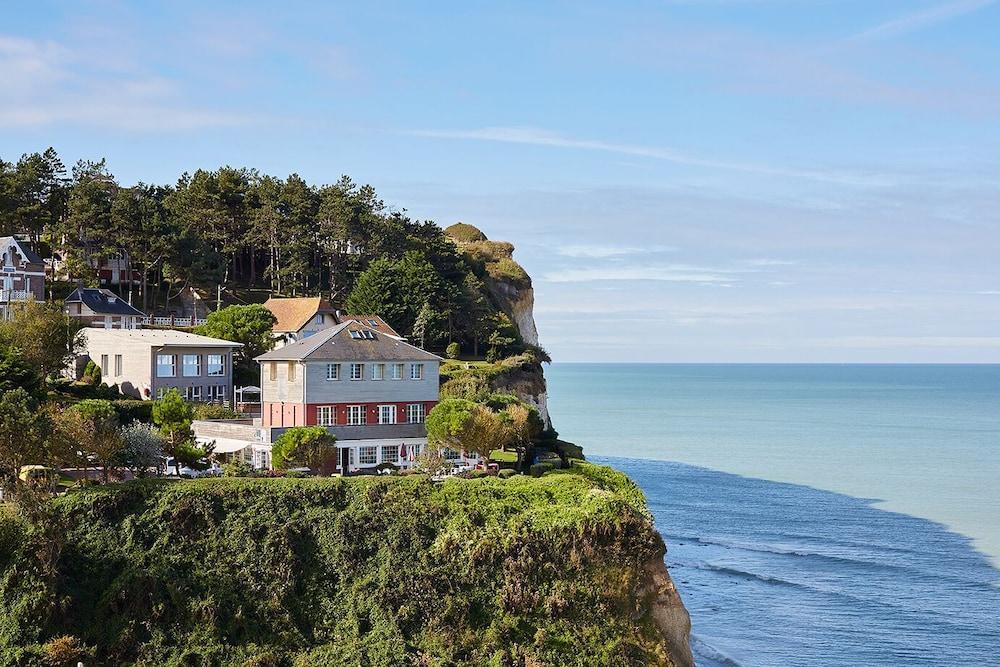 The Originals Hotel Le Cise Restaurant Chambres Et Suites Ault Eksteriør bilde