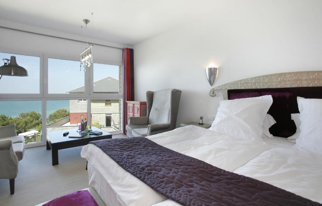 The Originals Hotel Le Cise Restaurant Chambres Et Suites Ault Eksteriør bilde
