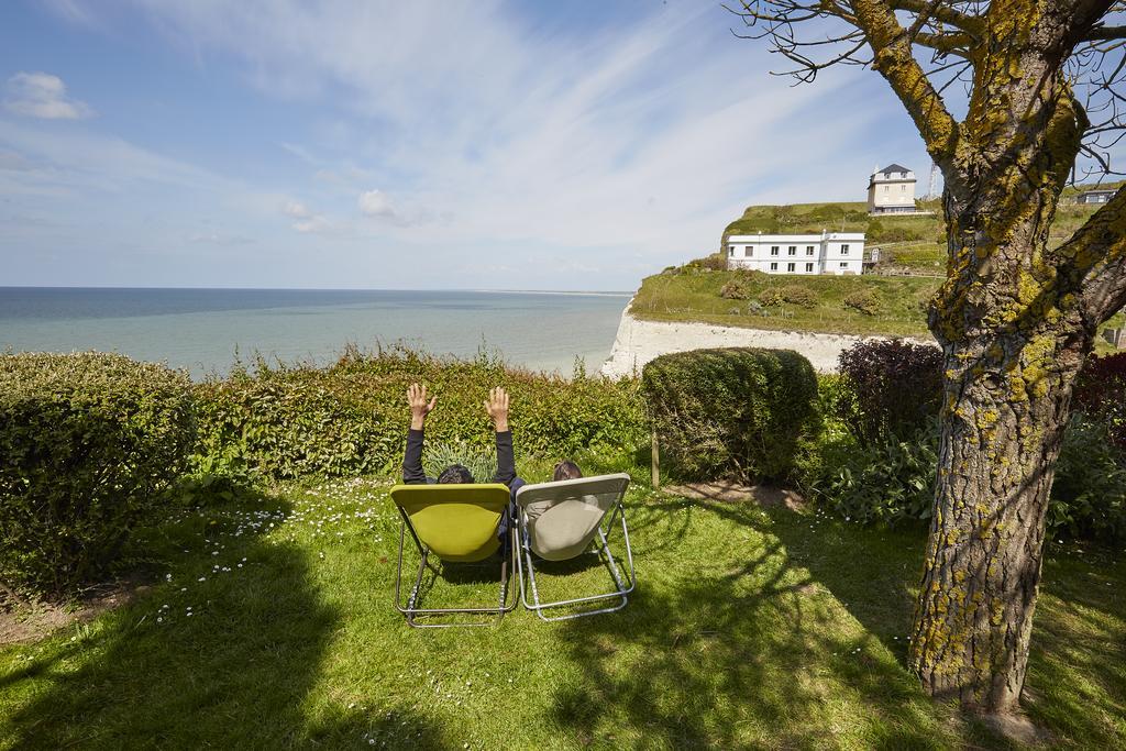 The Originals Hotel Le Cise Restaurant Chambres Et Suites Ault Eksteriør bilde